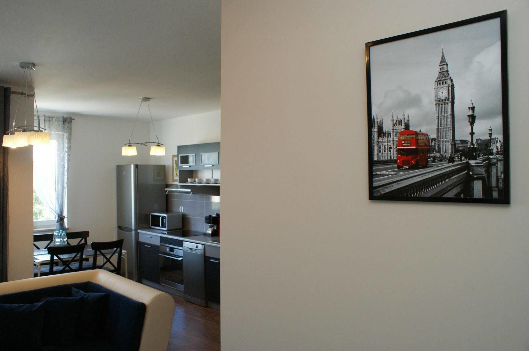Irs Royal Apartments Apartamenty Irs Aviator Gdańsk Extérieur photo